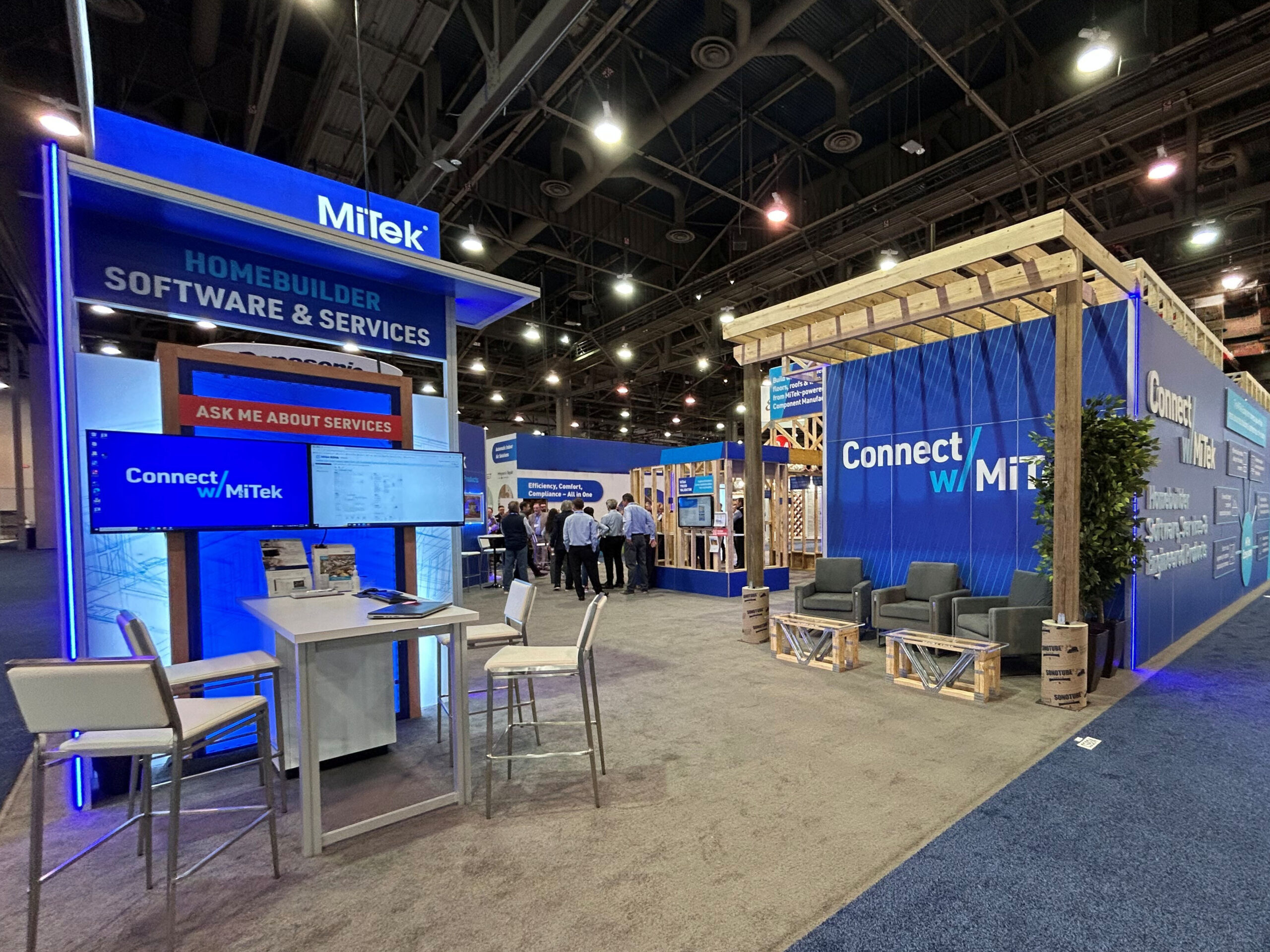 Tradeshows + Exhibits